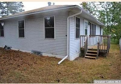 1st image of 39956 White Pine St