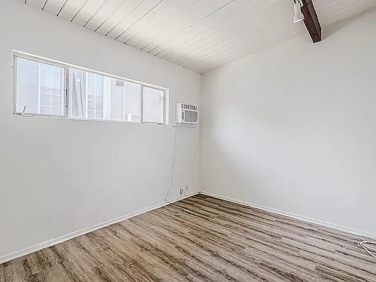 1 bed, 1.0 bath, $1,483 — Photo 4