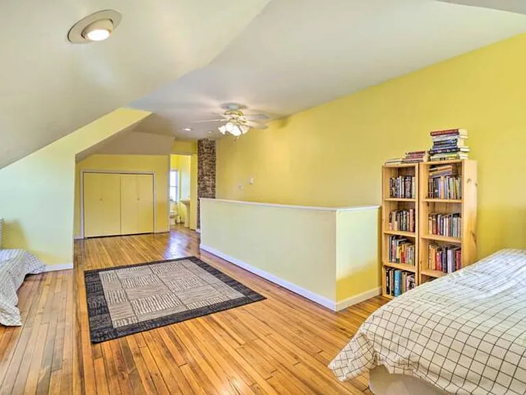 317 Elberon Ave — Photo 22