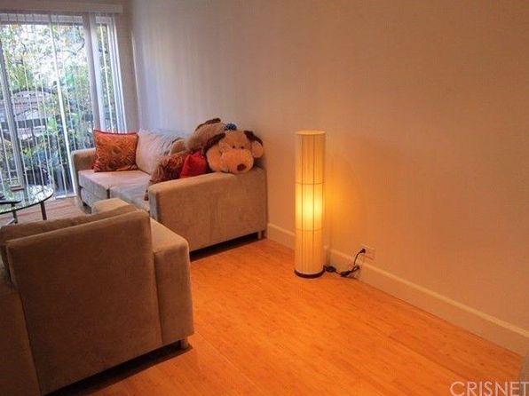 1440 Veteran Ave APT 208
