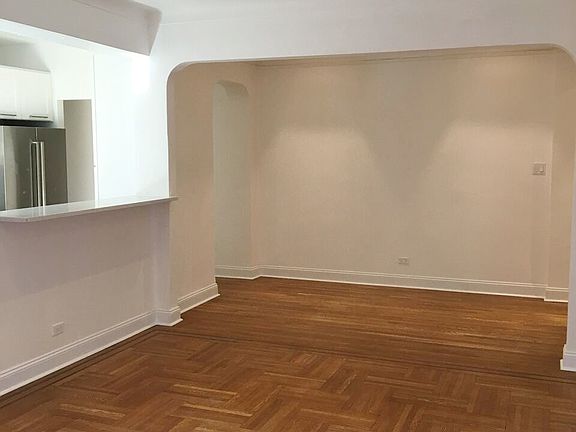 3rd image of 44 Prospect Park W #55