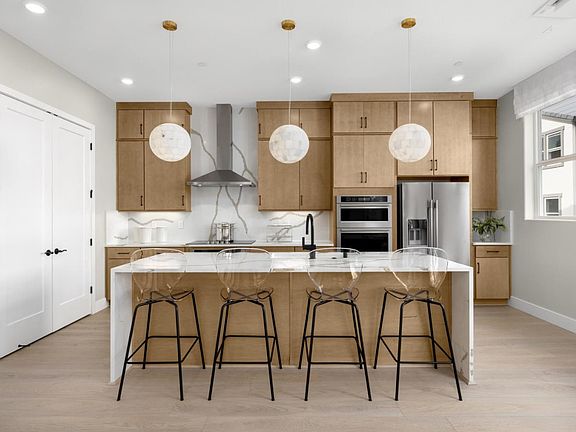 5th image of 287 Llewellyn Avenue Plan #2-017-18