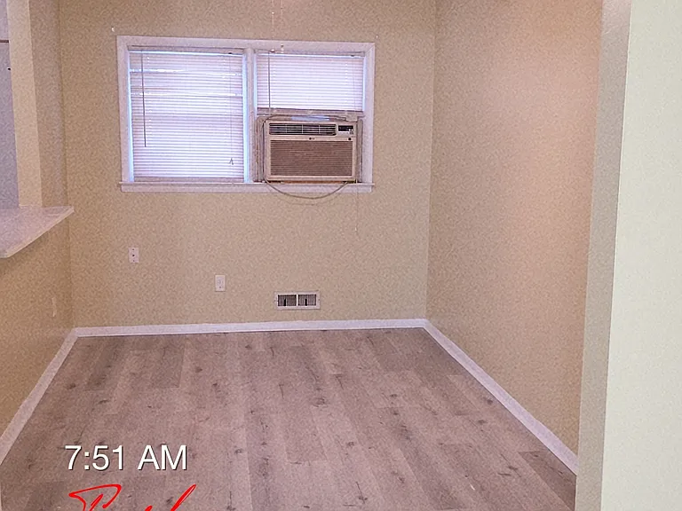 938 N Franklintown Rd — Photo 24