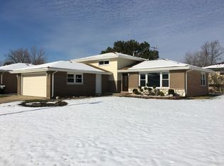 1310 E 168th St, South Holland, IL