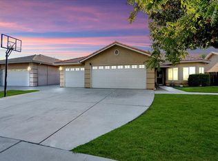 525 Mallard Ave, Lemoore, CA 93245