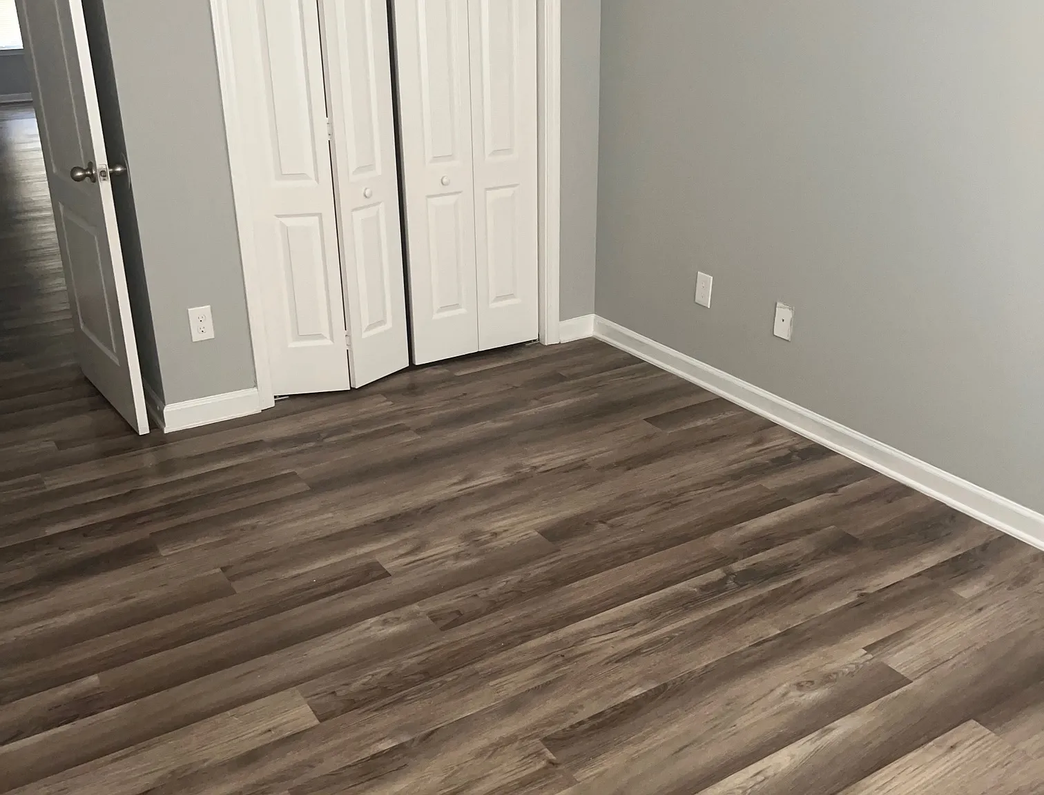 3 bed, 2.5 bath, 1606 sqft, $1,950 — Photo 2