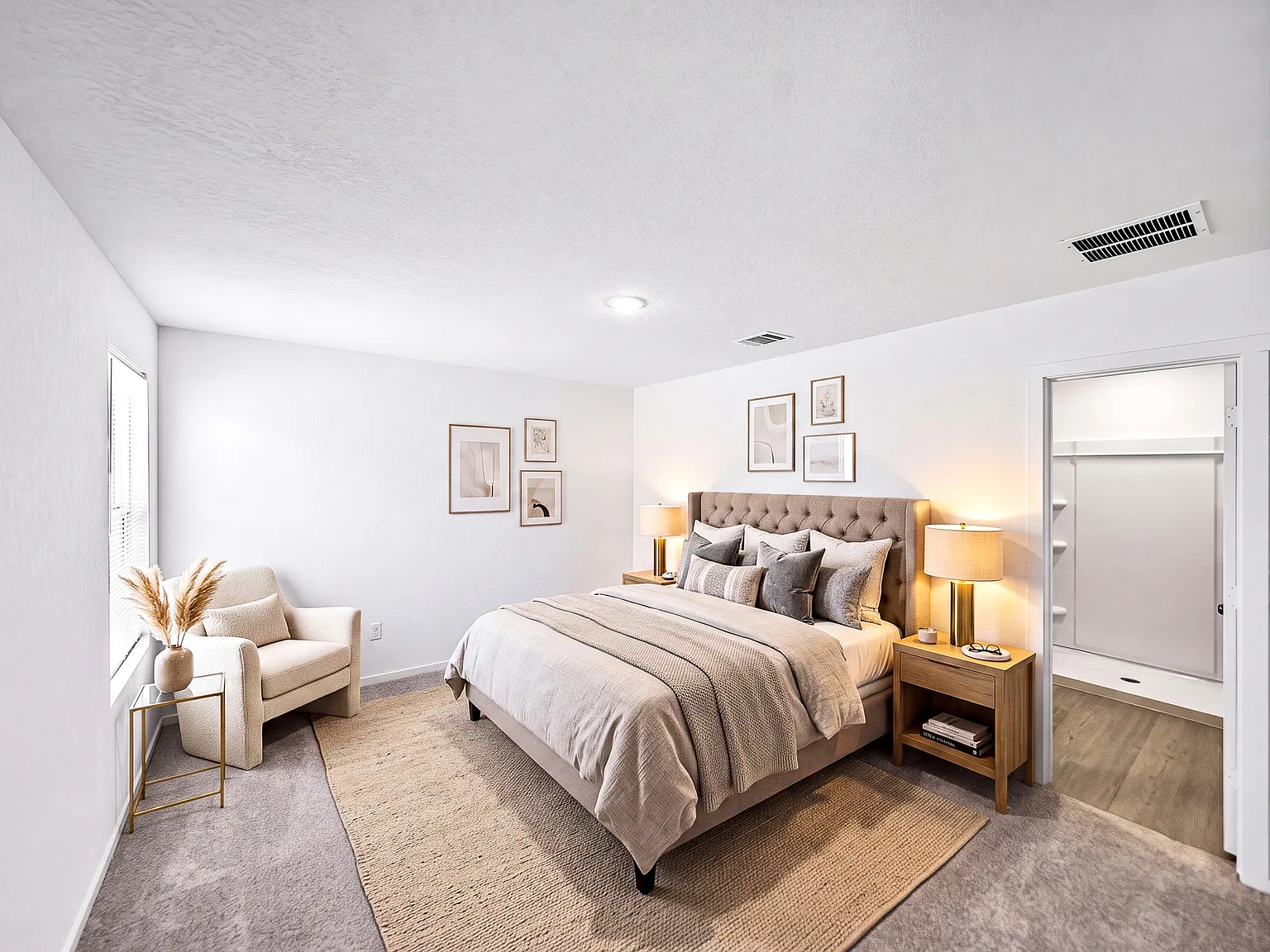 4 bed, 1600 sqft, $1,699 — Photo 3