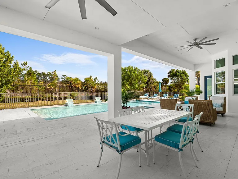 8955 Redonda Dr — Photo 60