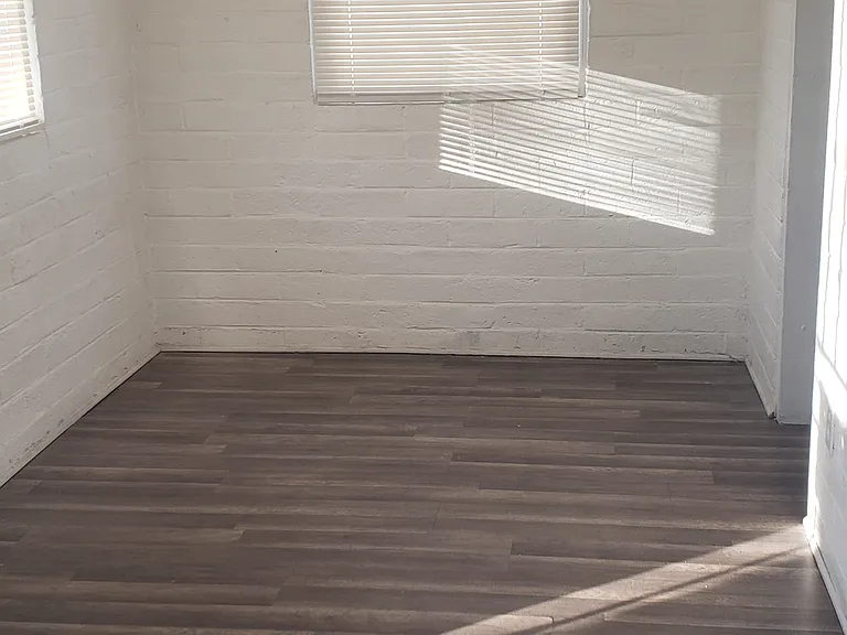 614 N Lemon Ave — Photo 3