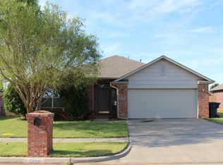 2304 NW 162nd St, Edmond, OK 73013