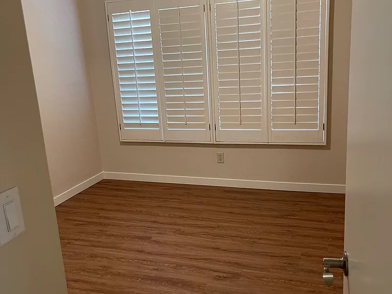 9329 E Corrine Dr — Photo 16