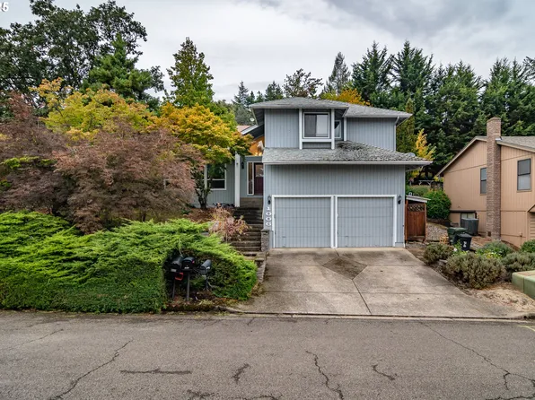 1006 Woodwillow Dr, Roseburg, OR 97471