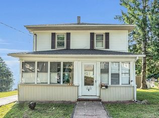 11 Varnum St, Worcester, MA 01603