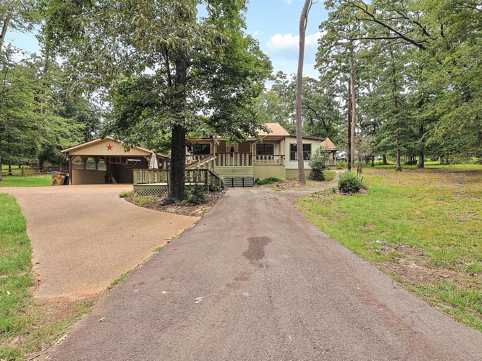 1st image of 194 Oak Shadows Cv