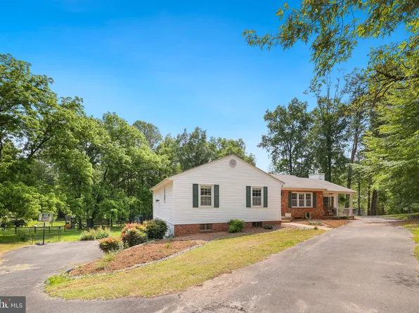 101 Stratford Pl, Stafford, VA 22556
