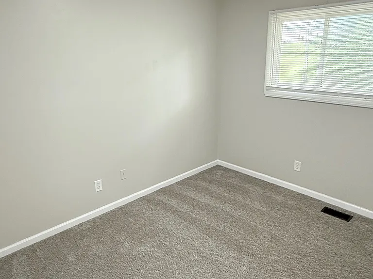 308 Park Ln #308 — Photo 16