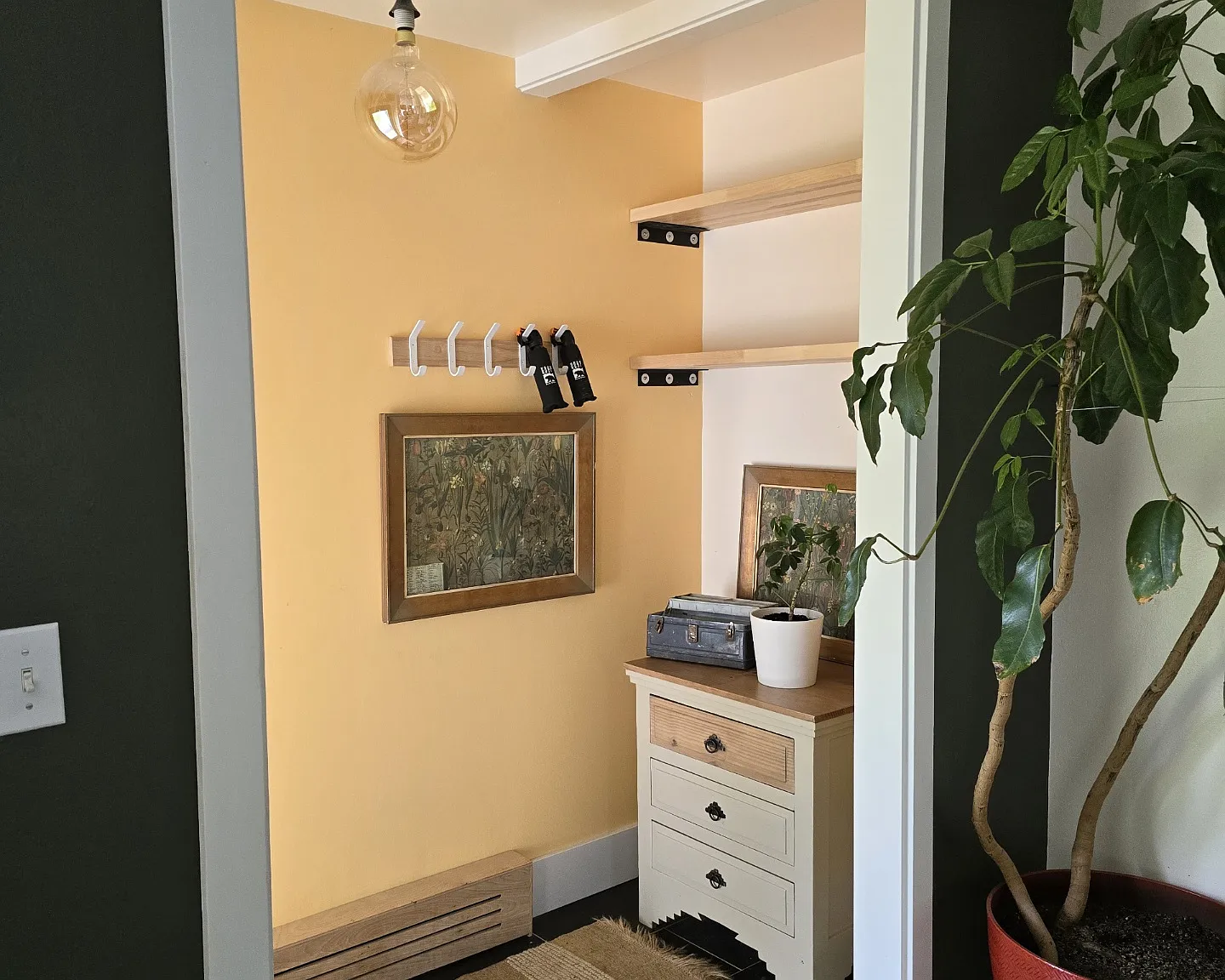 2 bed, 850 sqft, $2,250 — Photo 2
