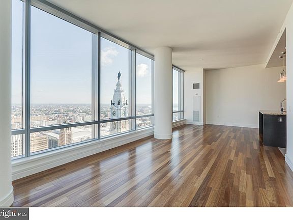 4th image of 1414 S Penn Sq Unit 42F