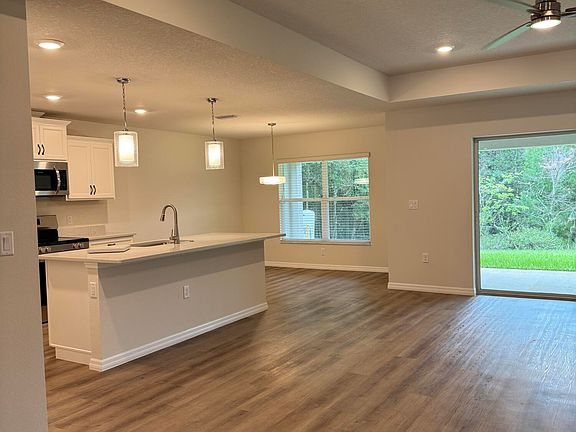 3rd image of 3980 E Bennett St