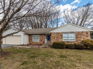 6106 Charing Cros, Mechanicsburg, PA