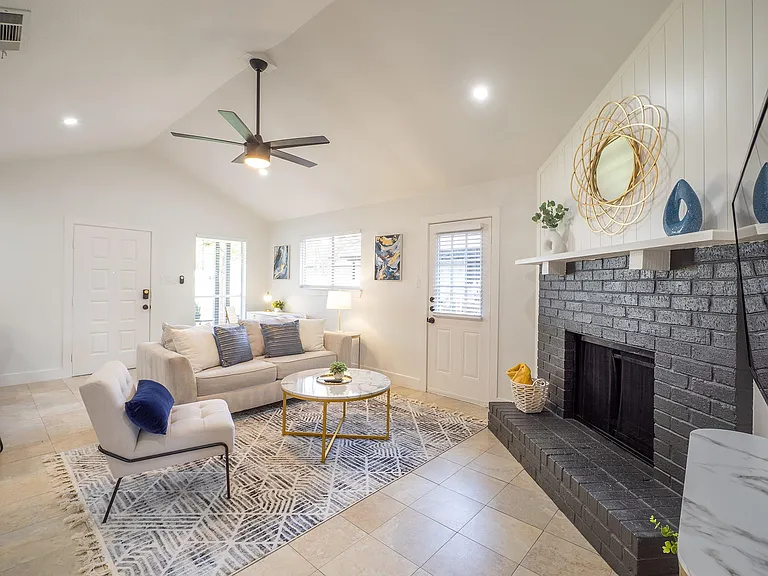 11409 Ptarmigan Dr #B — Photo 9