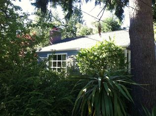 1046 NE 96th St, Seattle, WA 98115