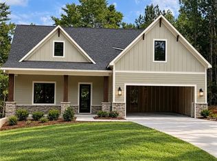 96 Bethel Rd, Talking Rock, GA 30175