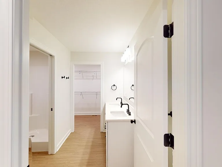 828 Dailey Pl — Photo 16