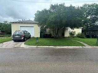 920 Anna St, Denton, TX 76201