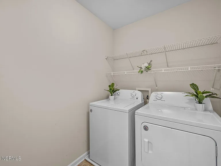 431 Bald Cypress Ln — Photo 21