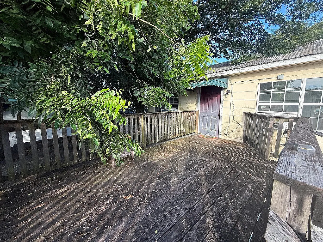 1 bed, 700 sqft, $750 — Photo 1