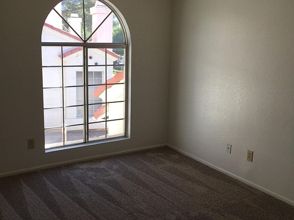 3rd image of 1717 E Union Hills Dr Unit 1036