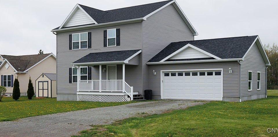 1st image of 36395 Sarah Ln