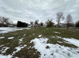 259 27th Ave SW, Cedar Rapids, IA 52404