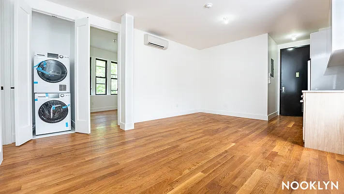 Rented by Nooklyn NYC LLC | media 11