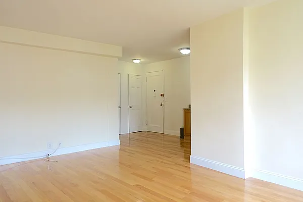 Rented by Choice NY Property Management LLC | media 9