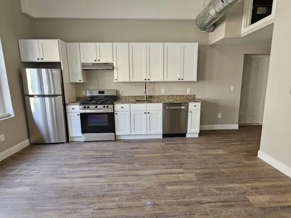 22 Richard St #101B, New Haven, CT 06513