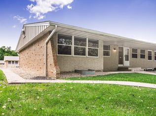 11235 12th Ave N APT 8, Plymouth, MN 55441