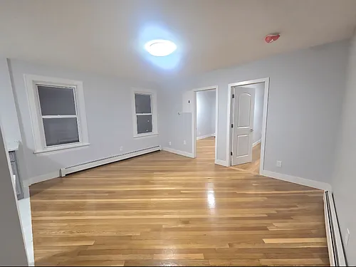 142 Lincoln Ave #2 Photo 1