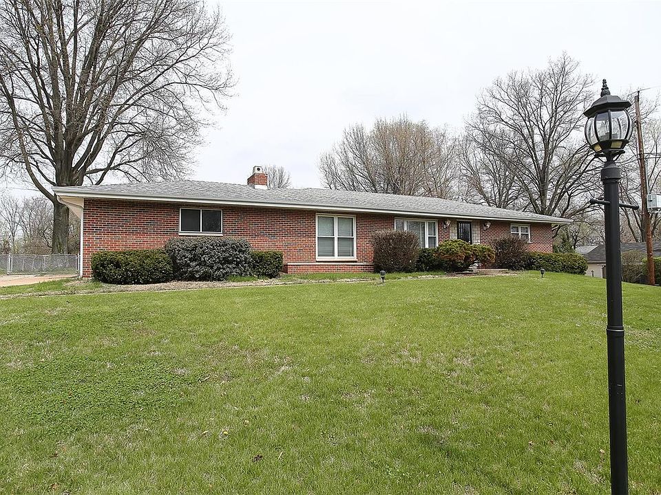 1st image of 12150 Mignon Dr