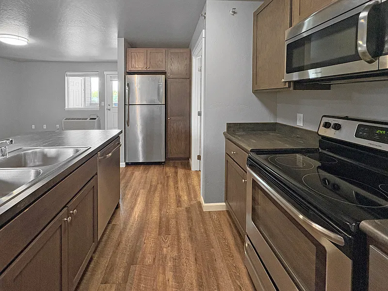 1 bed, 1.0 bath, $1,375 — Photo 4