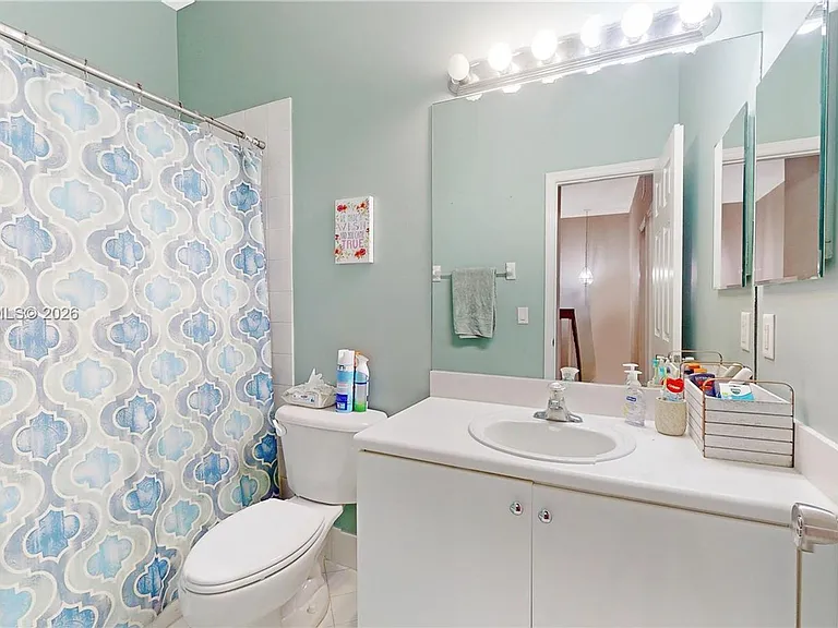 12808 SW 132nd Ter — Photo 21