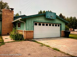 380 Teton Ave, Jackson, WY 83001