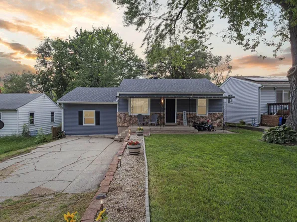 3113 16th St, Rockford, IL 61109