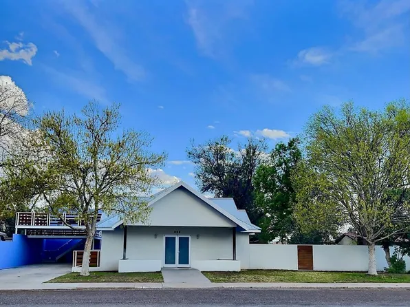 121 W Lincoln St, Marfa, TX 79843