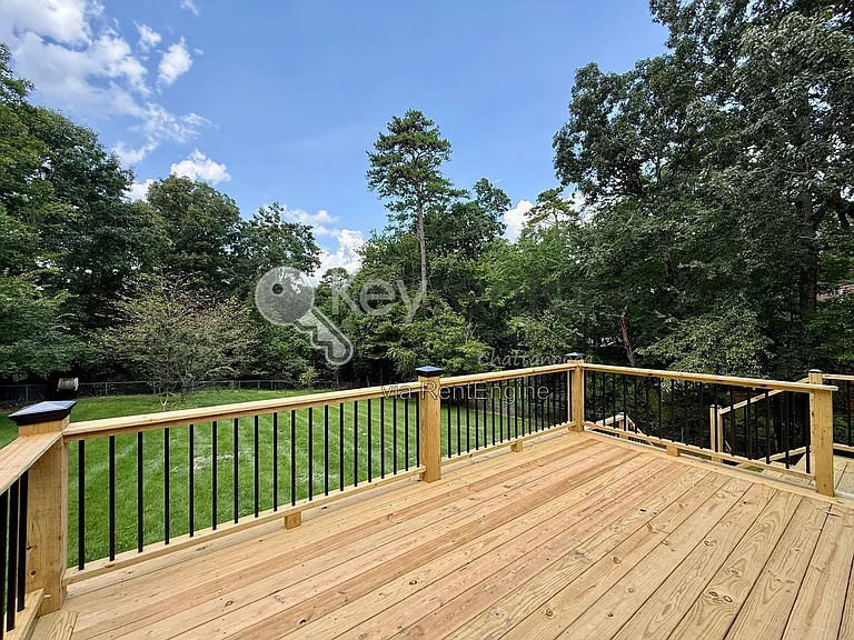 6407 Harbor Master Dr — Photo 14