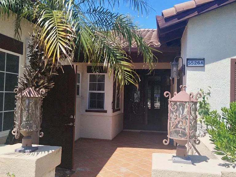 5526 San Carlos Ct — Photo 2