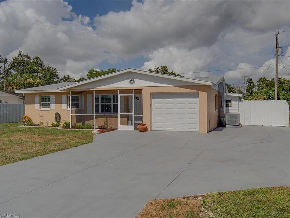 1st image of 215 Chalmer Dr