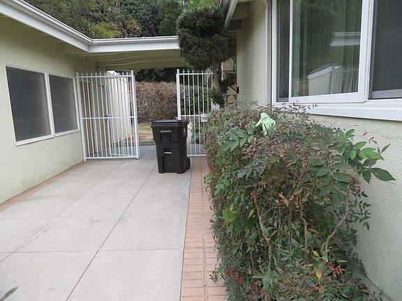 Gate entry to the front door