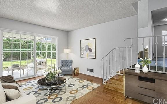 4th image of 24332 President Ave